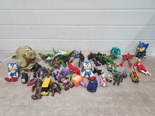 Mixed action figure - figure, toy