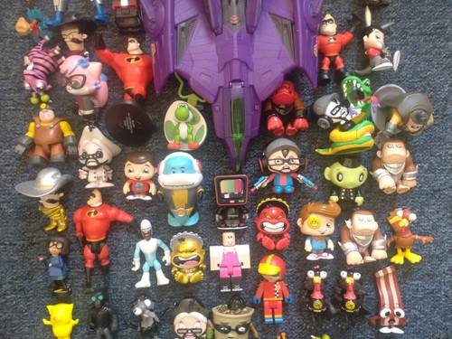 Action figures job - figures, /
