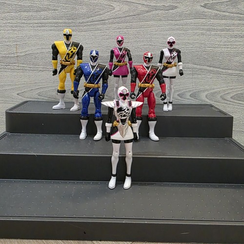 Power rangers ninja - rangers,